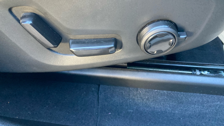 Volvo Xc60 2.0 B4D Inscription 5dr AWD Geartronic Diesel Estate